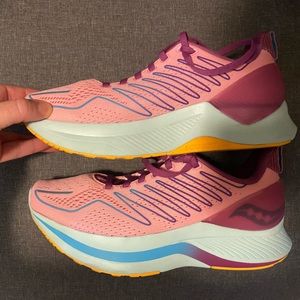 Saucony Endorphin Shift Women’s Running Shoes